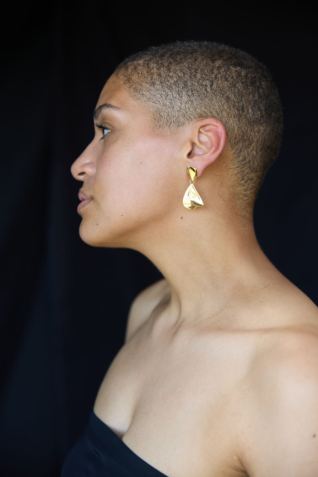 FOLDED HEARTS ASYMMETRICAL EARRINGS